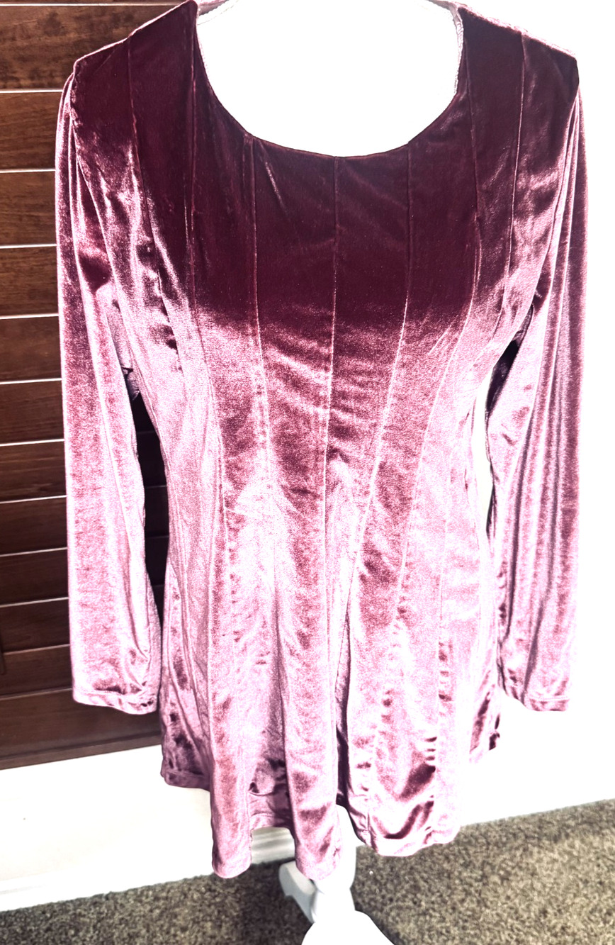 Soft Surroundings velvet tunic top rose pink seamed fitted bodice scoop neck M